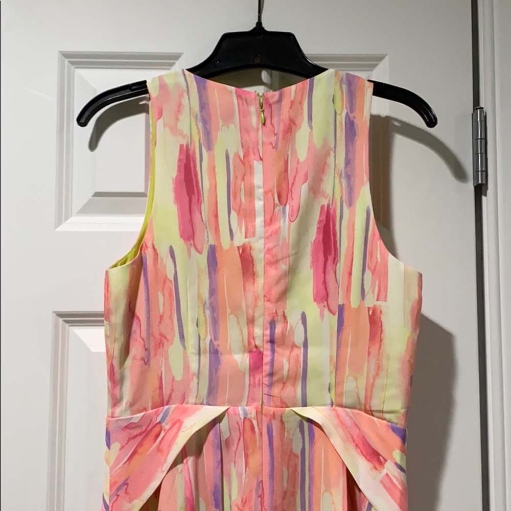Colorful dress - Picture 3 of 3